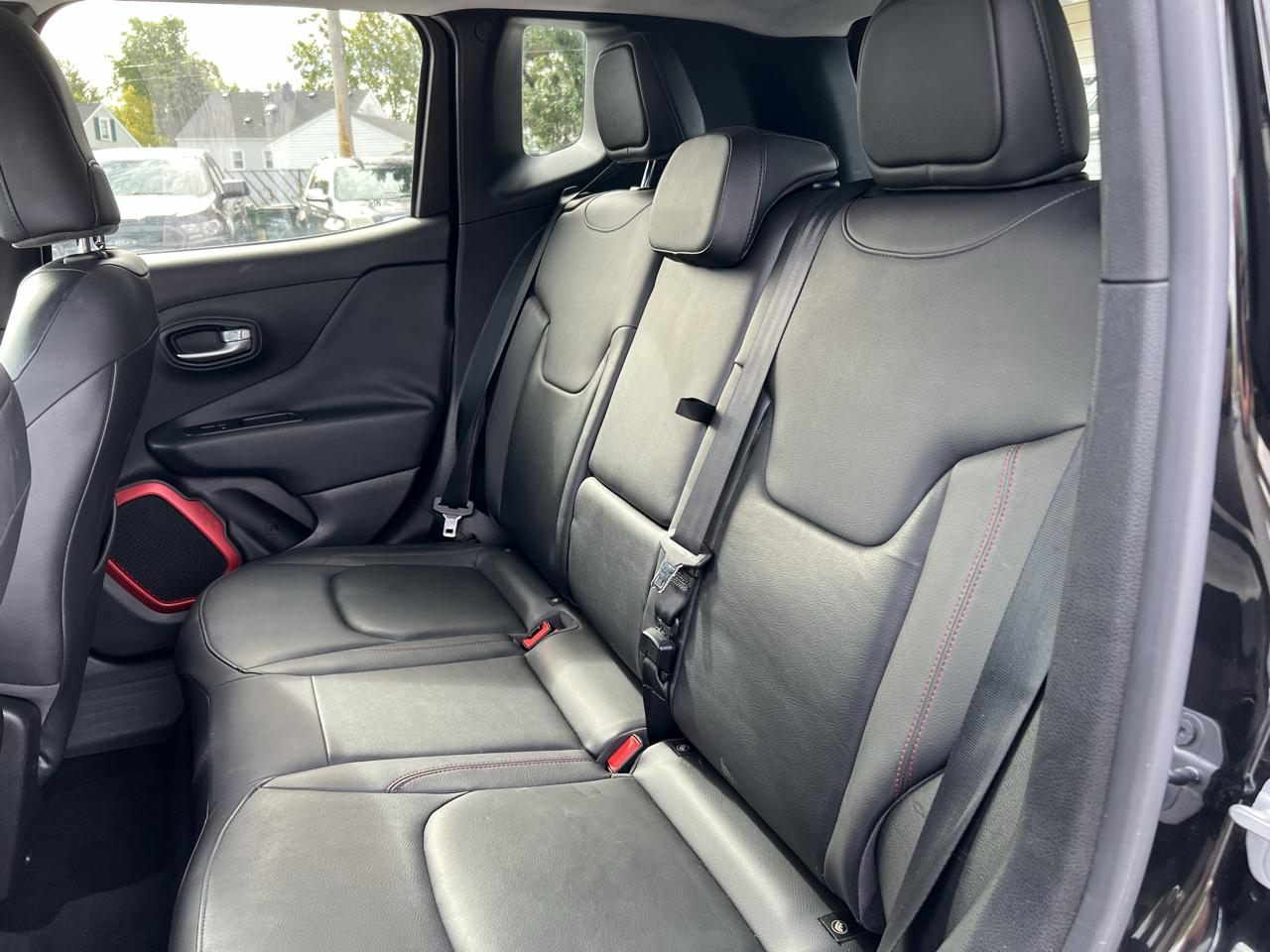Jeep Renegade 4WD 4dr Trailhawk 2015