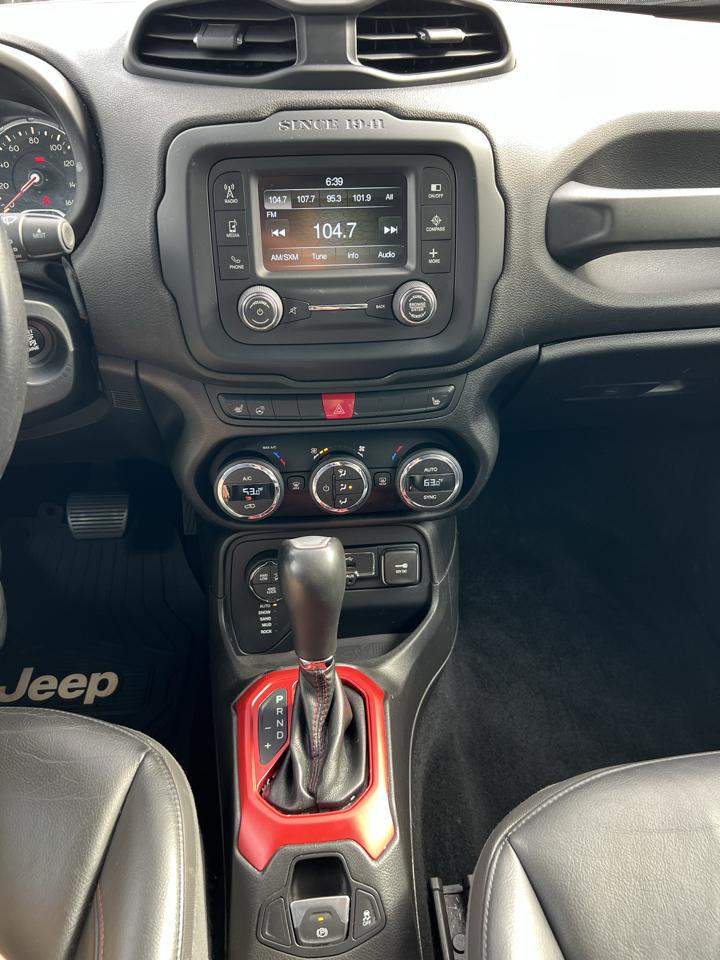 Jeep Renegade 4WD 4dr Trailhawk 2015