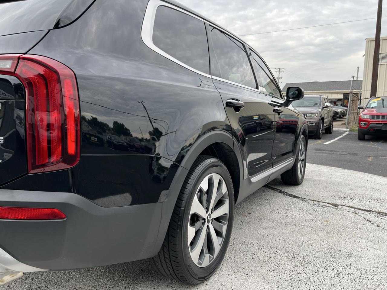Kia Telluride S FWD 2020