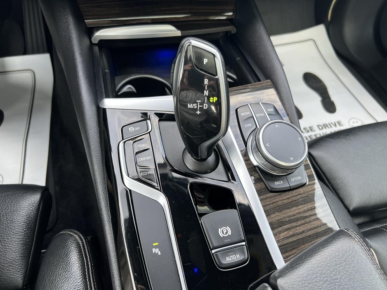 BMW 5 Series 530i xDrive Sedan 2019