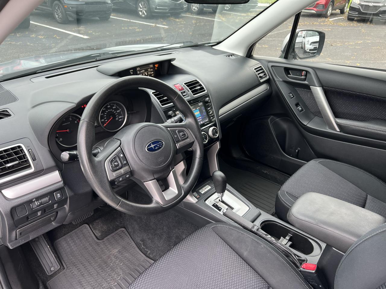 Subaru Forester 2.5i Premium CVT 2017