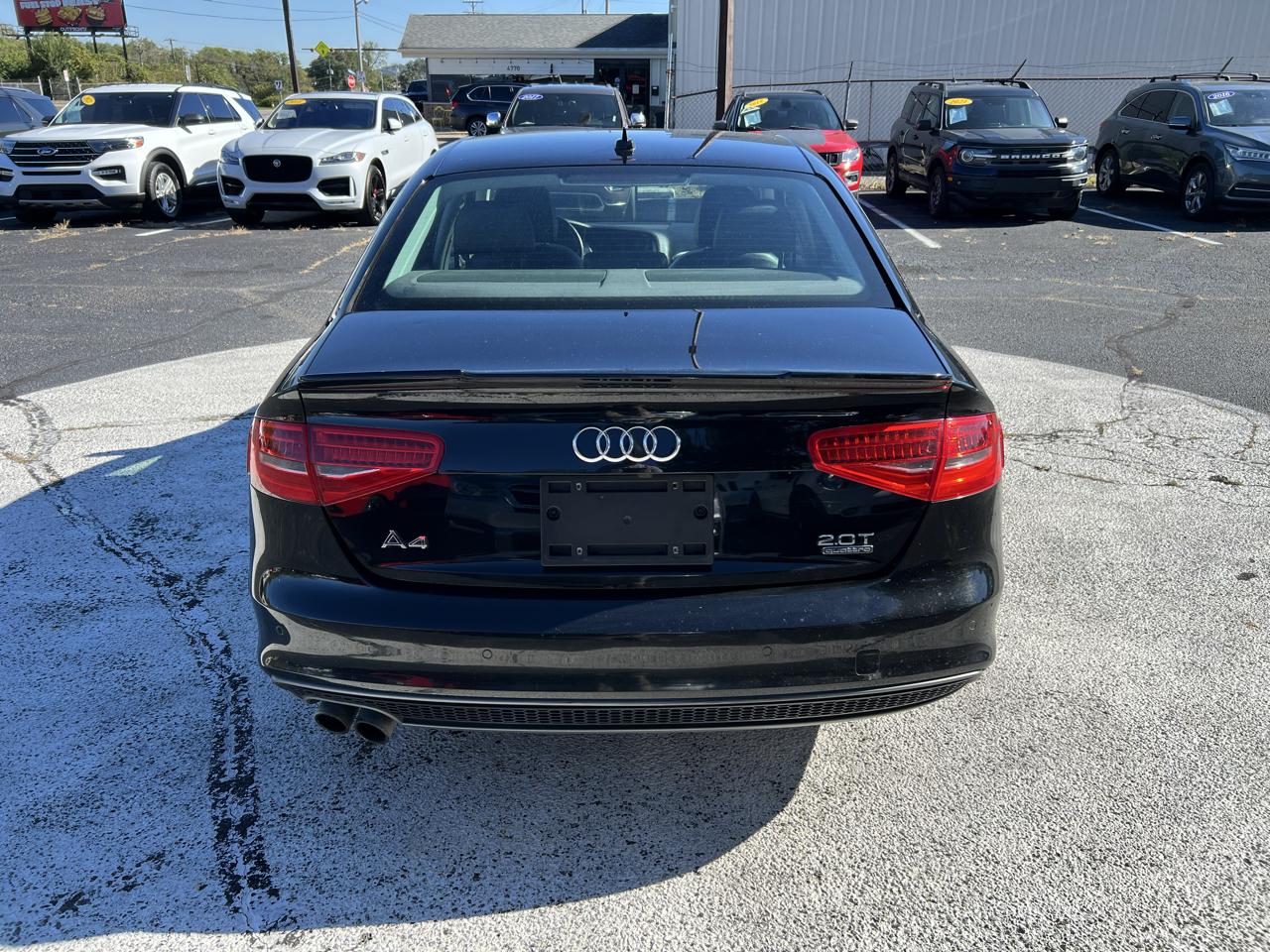 Audi A4 4dr Sdn Auto quattro 2.0T Premium Plus 2015
