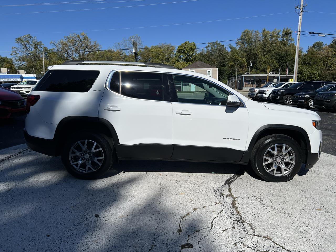 GMC Acadia FWD 4dr SLT 2020