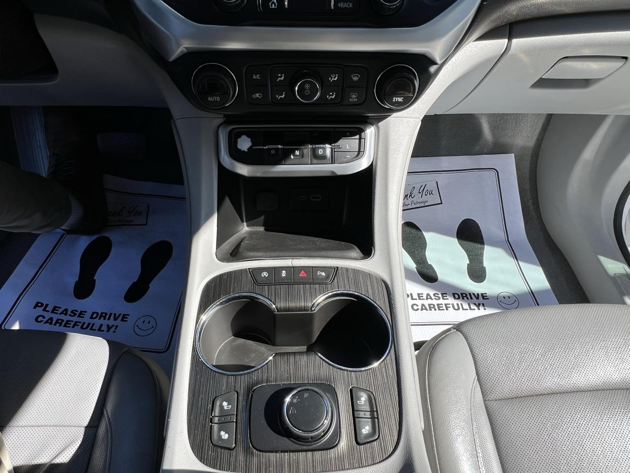 GMC Acadia FWD 4dr SLT 2020