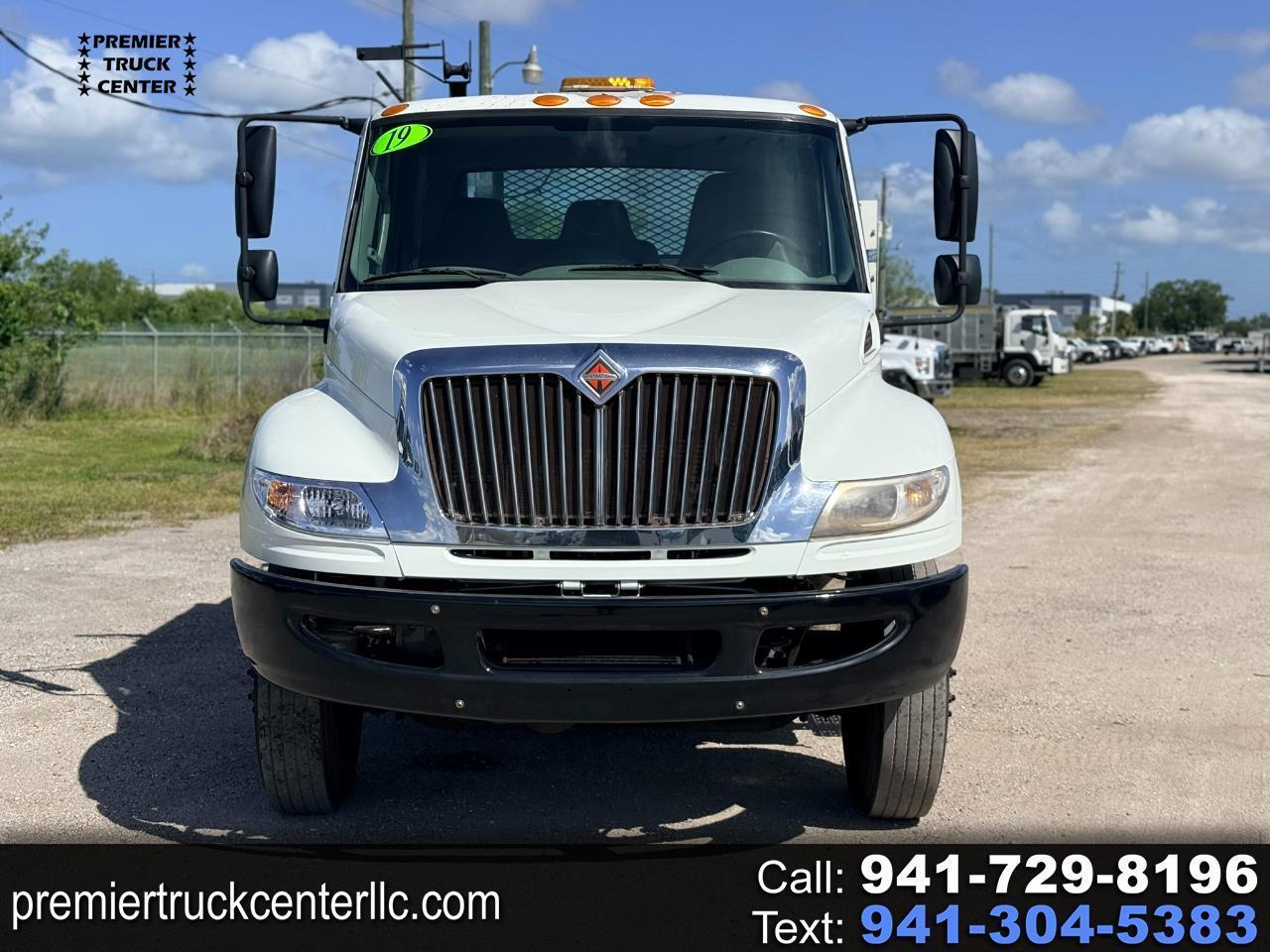 2019 International DuraStar 4300 16' Mechanic Truck