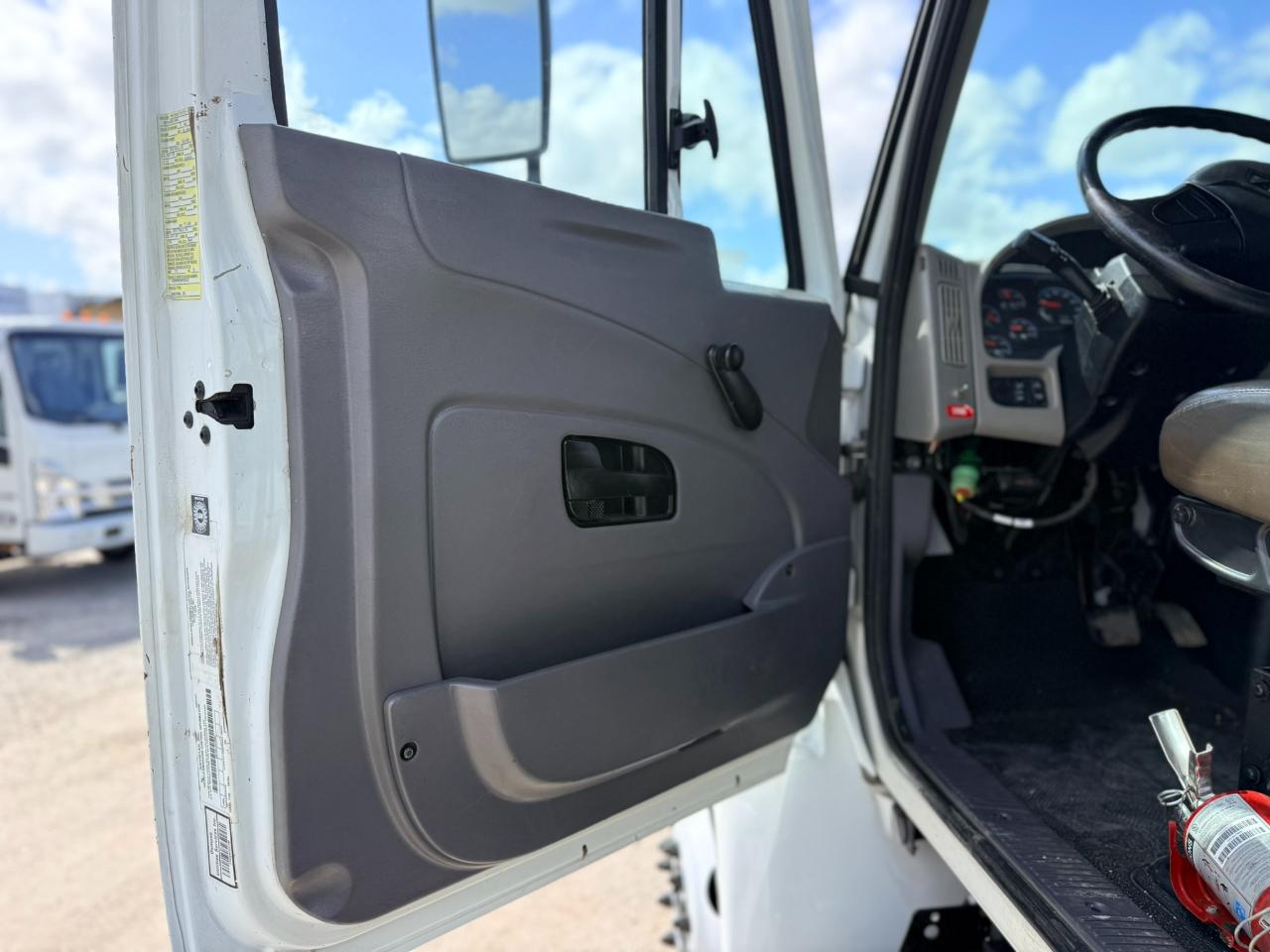 International DuraStar 4300  2019