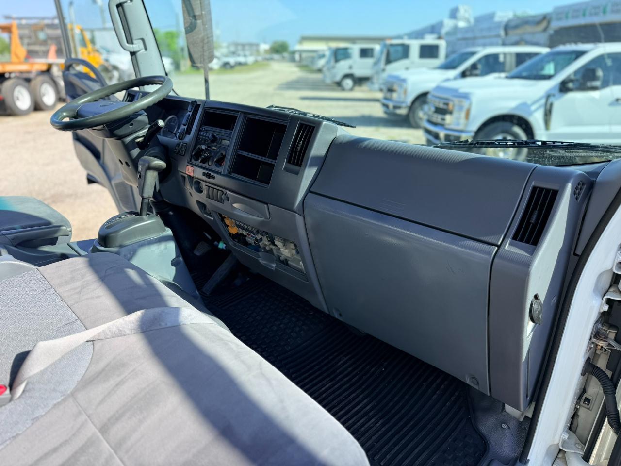 Isuzu NPR HD DSL REG  2013