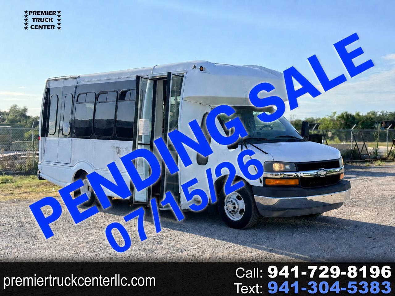 2010 Chevrolet Express 10 Passenger Shuttle Bus