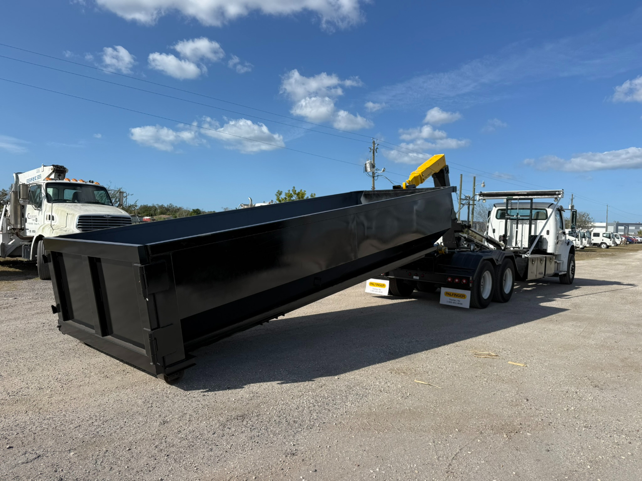 Freightliner M2 106  2019