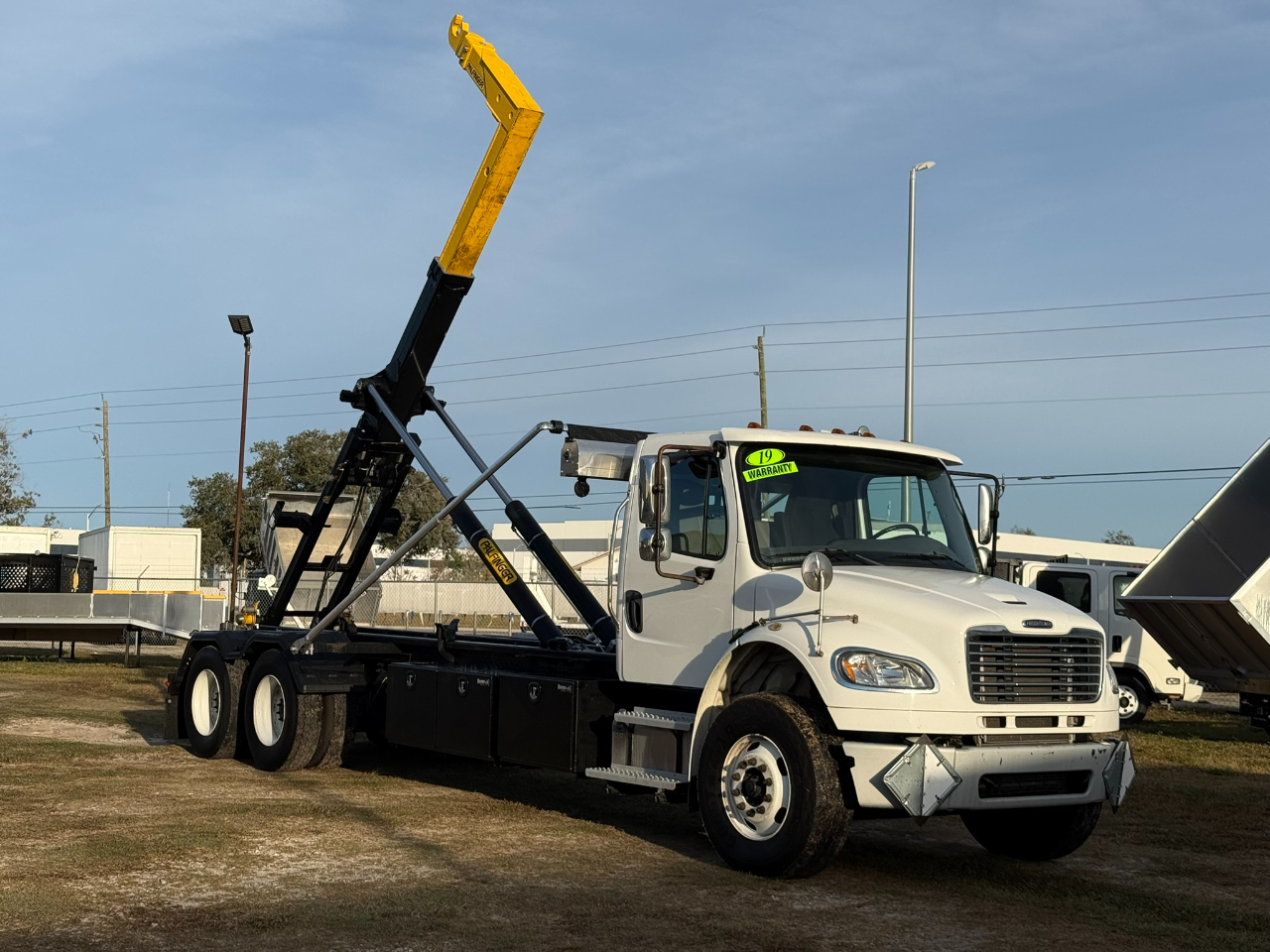 Freightliner M2 106  2019