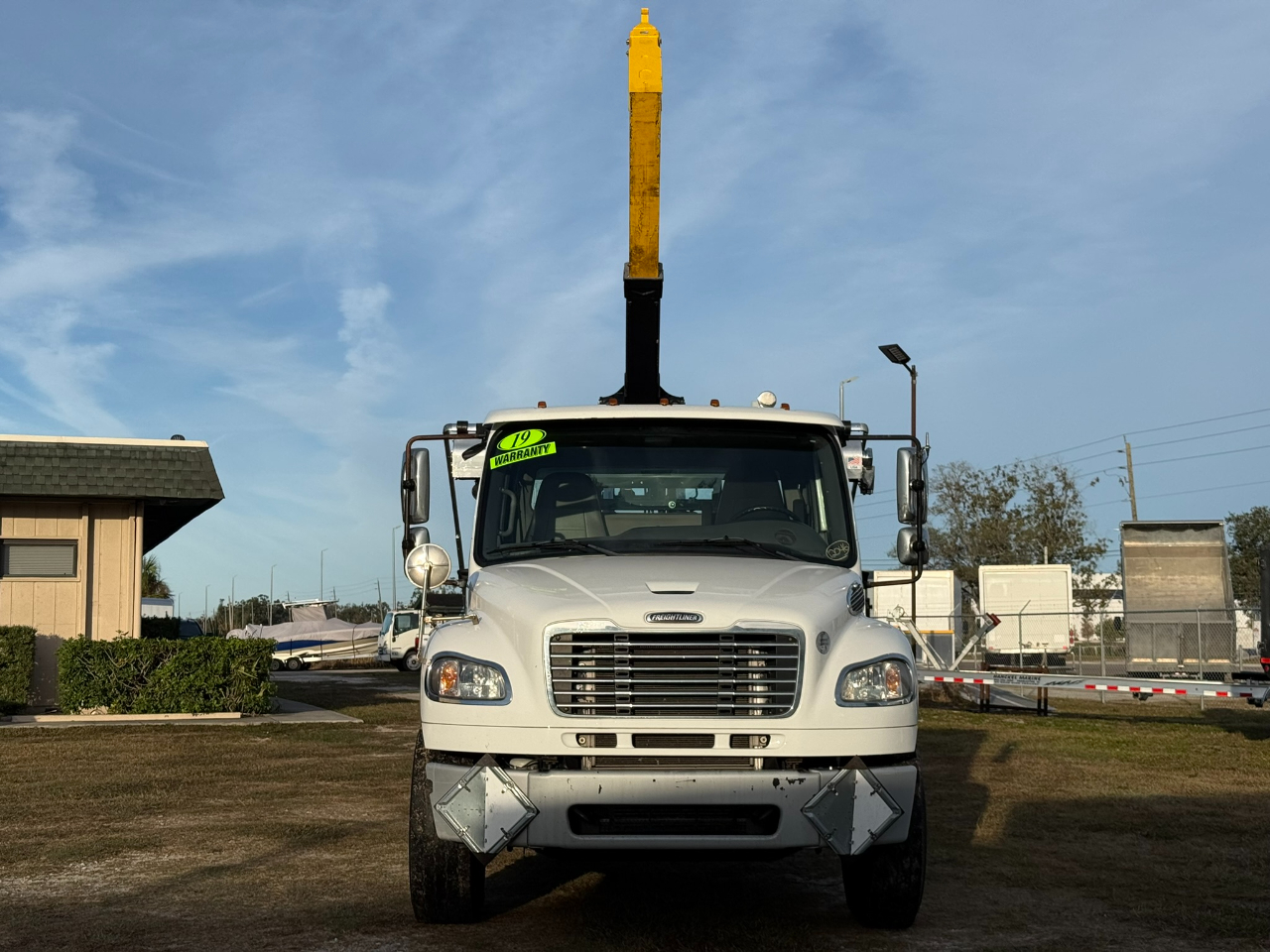 Freightliner M2 106  2019