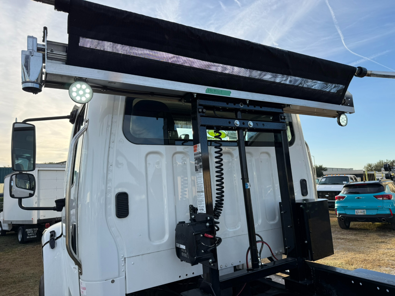 Freightliner M2 106  2019