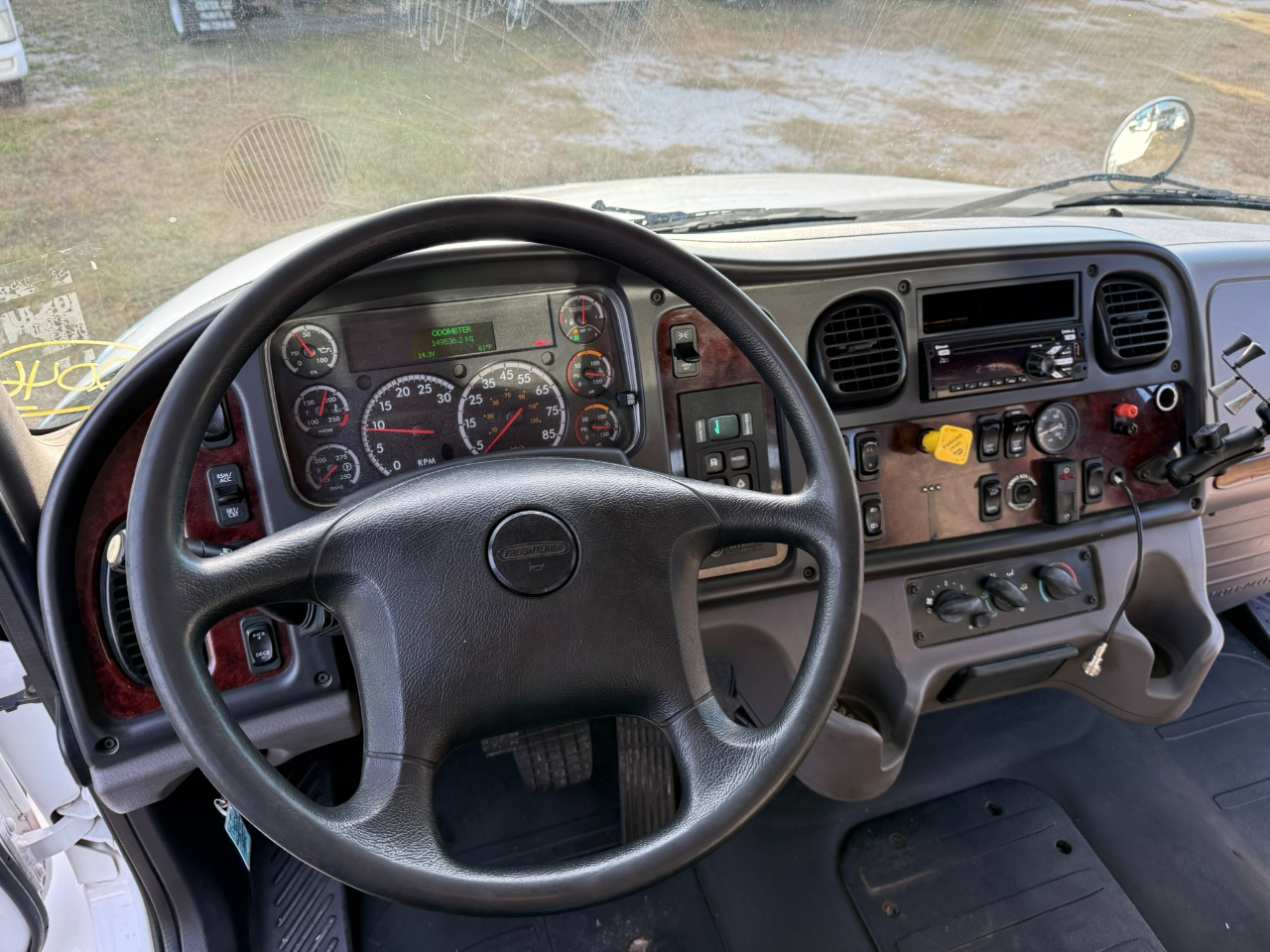 Freightliner M2 106  2019