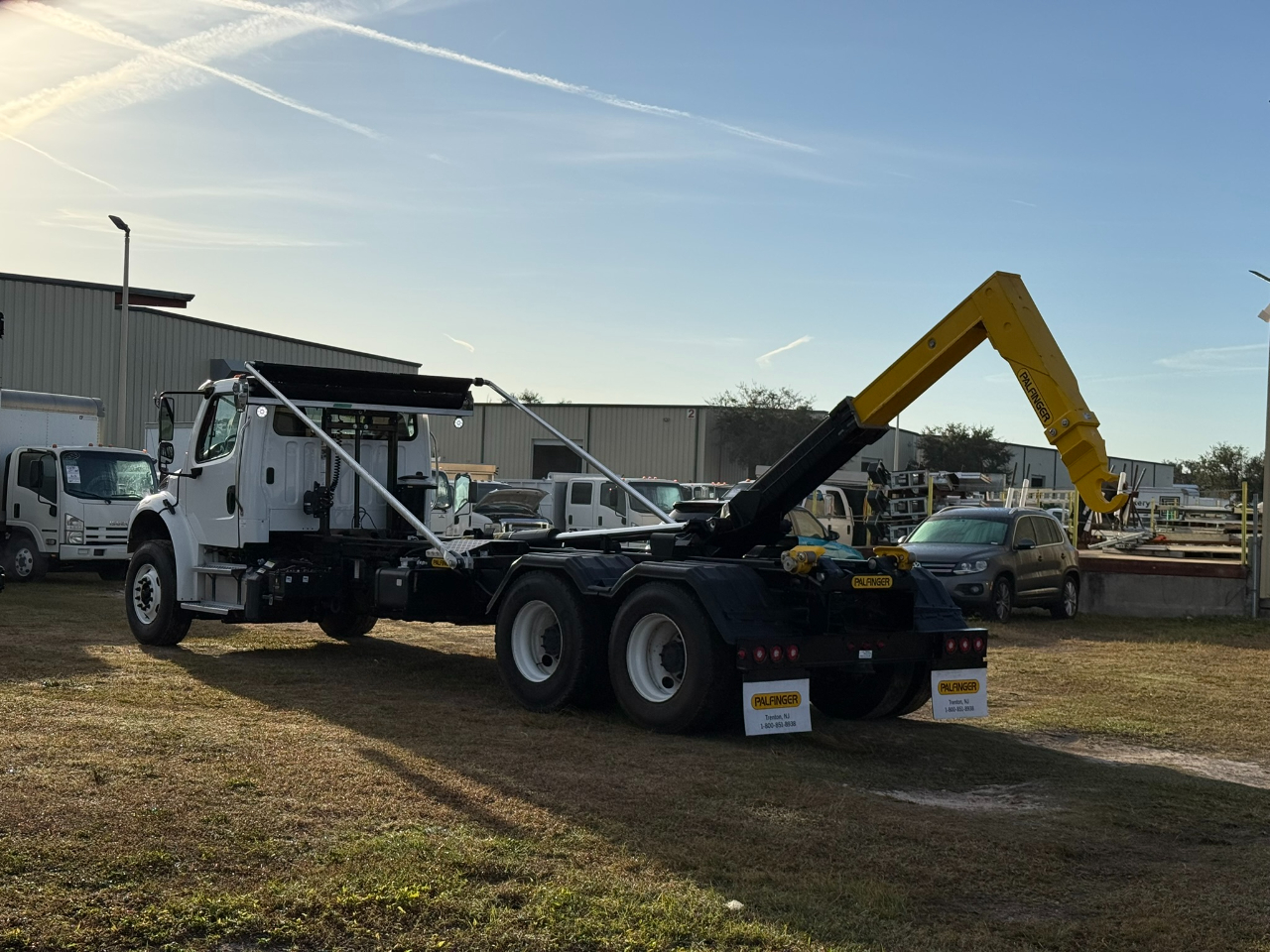 Freightliner M2 106  2019