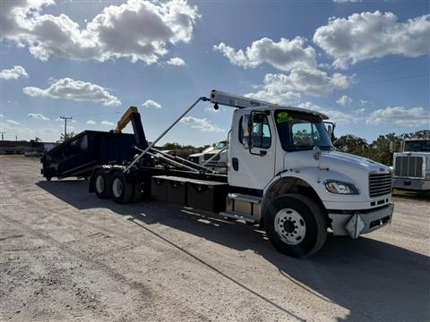 2019 Freightliner M2 106 Tandem Axle *NEW* Palfinger 40K LB Hooklift System