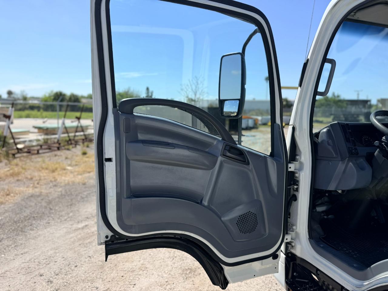 Chevrolet 3500 LCF Gas  2019