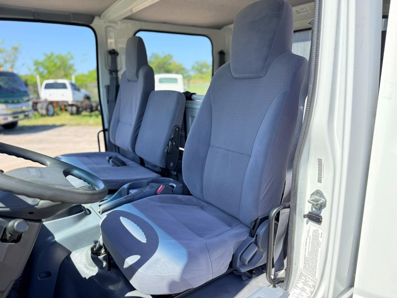 Chevrolet 3500 LCF Gas  2019