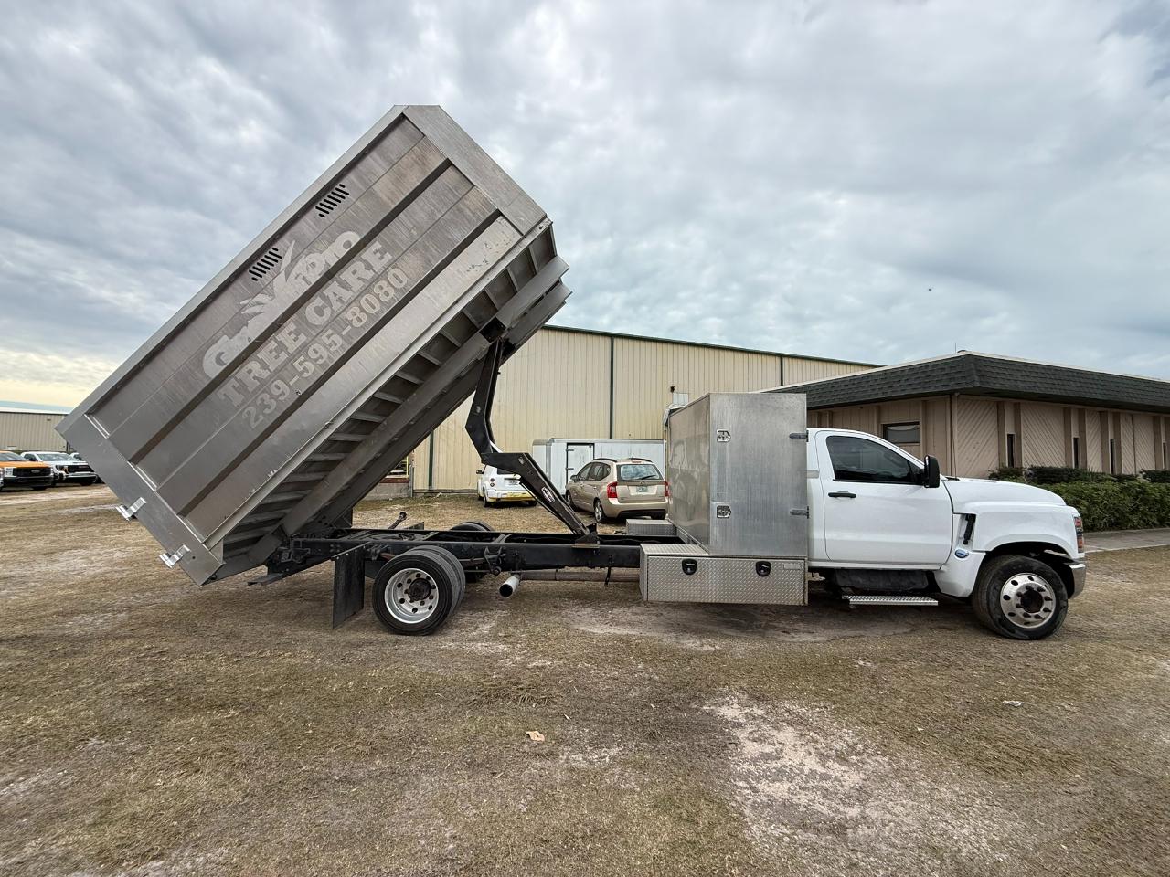 Chevrolet Silverado 6500 HD  2019