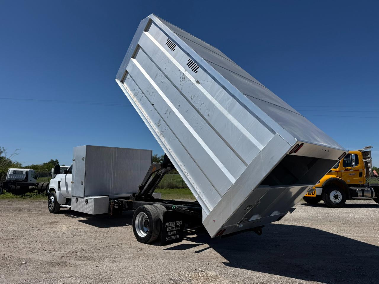 Chevrolet Silverado 6500 HD  2019