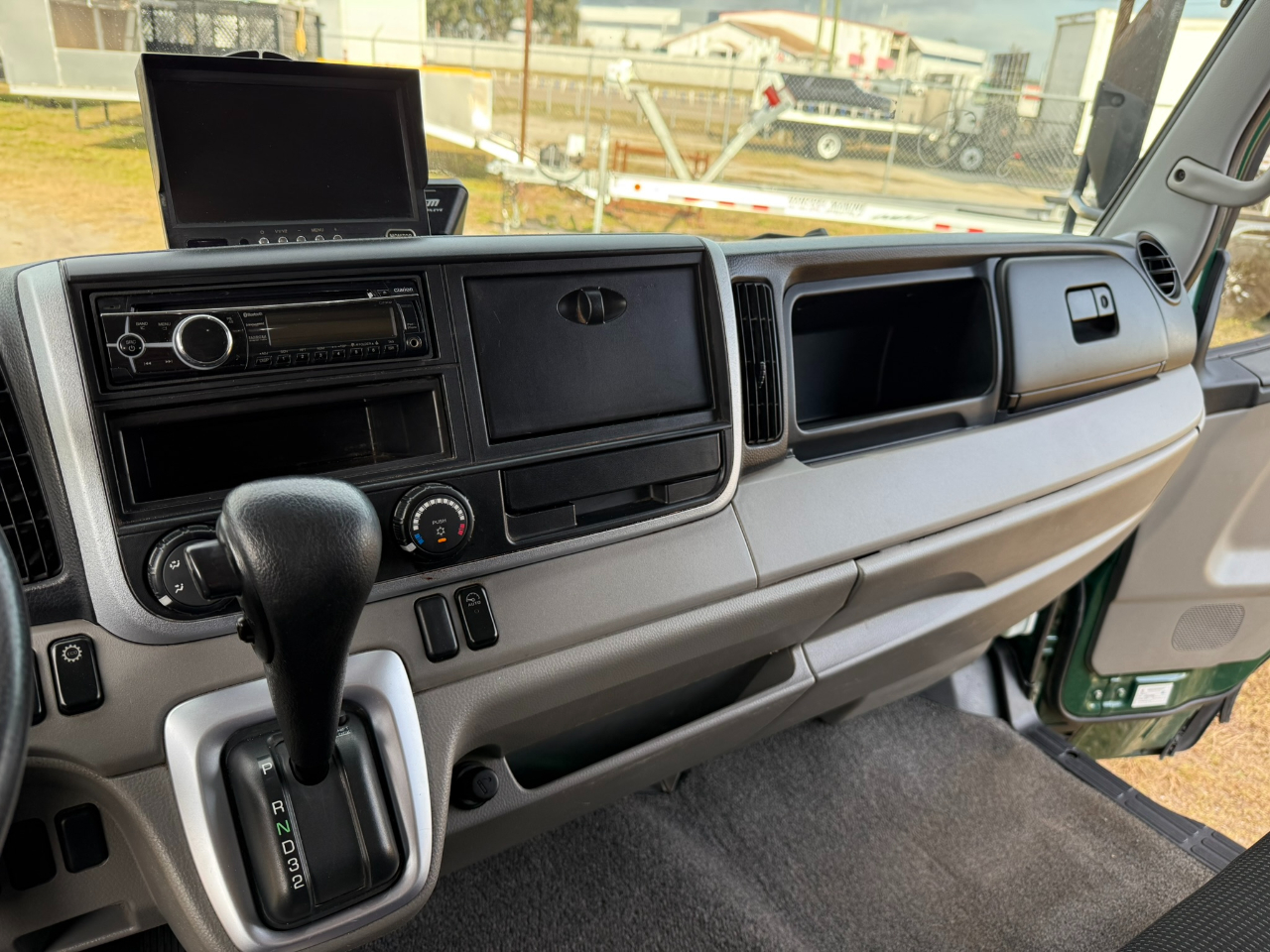 Mitsubishi Fuso FE160  2019