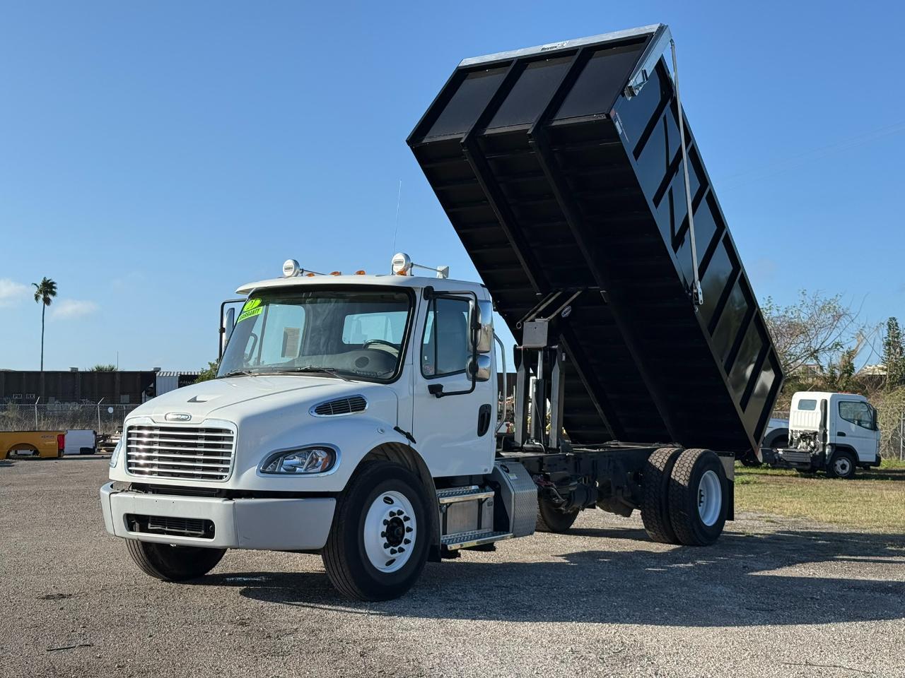 Freightliner M2 106 Medium Duty  2019