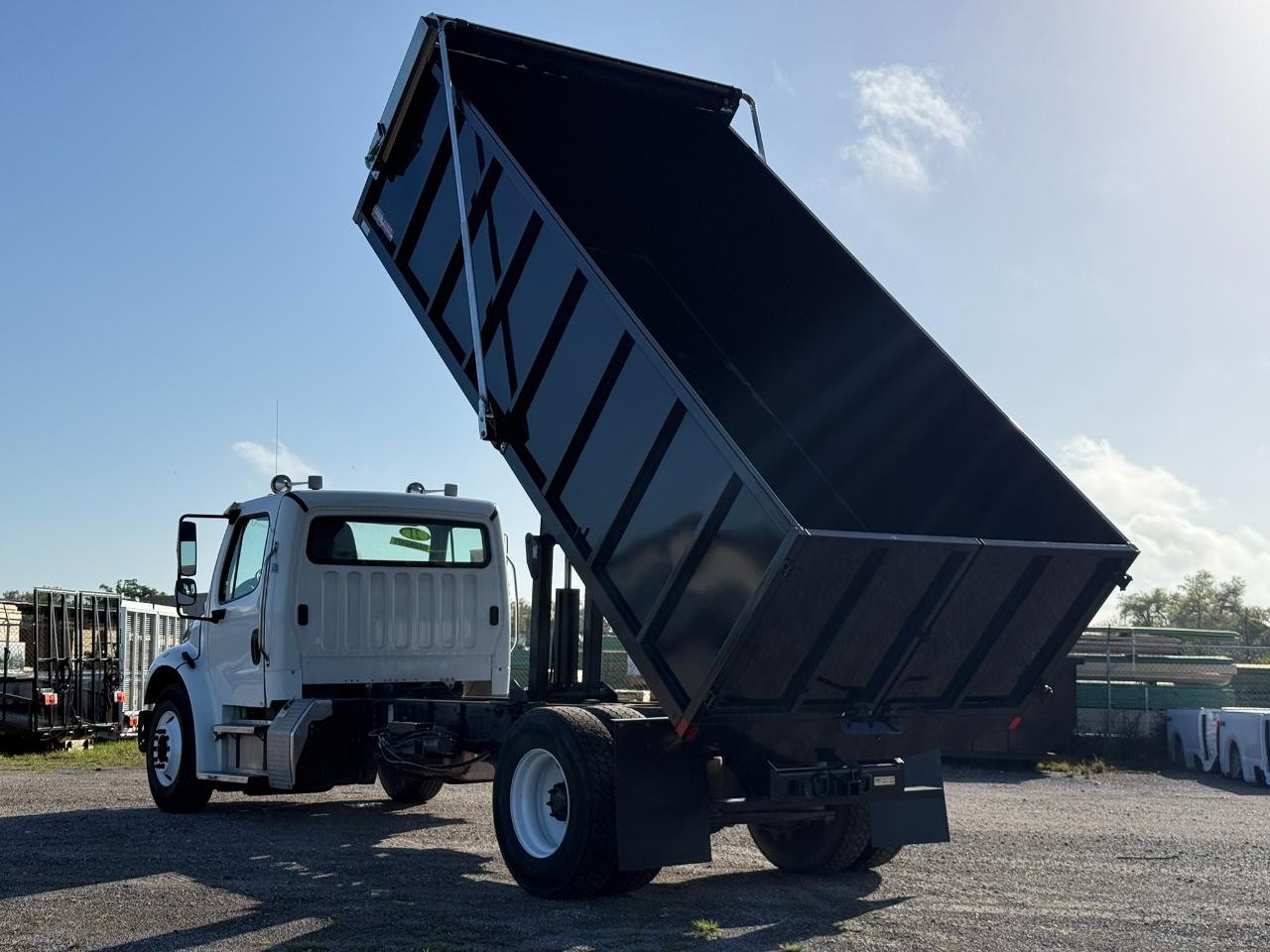 Freightliner M2 106 Medium Duty  2019