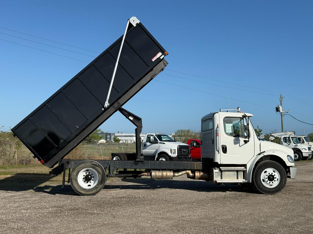 Freightliner M2 106 Medium Duty  2019