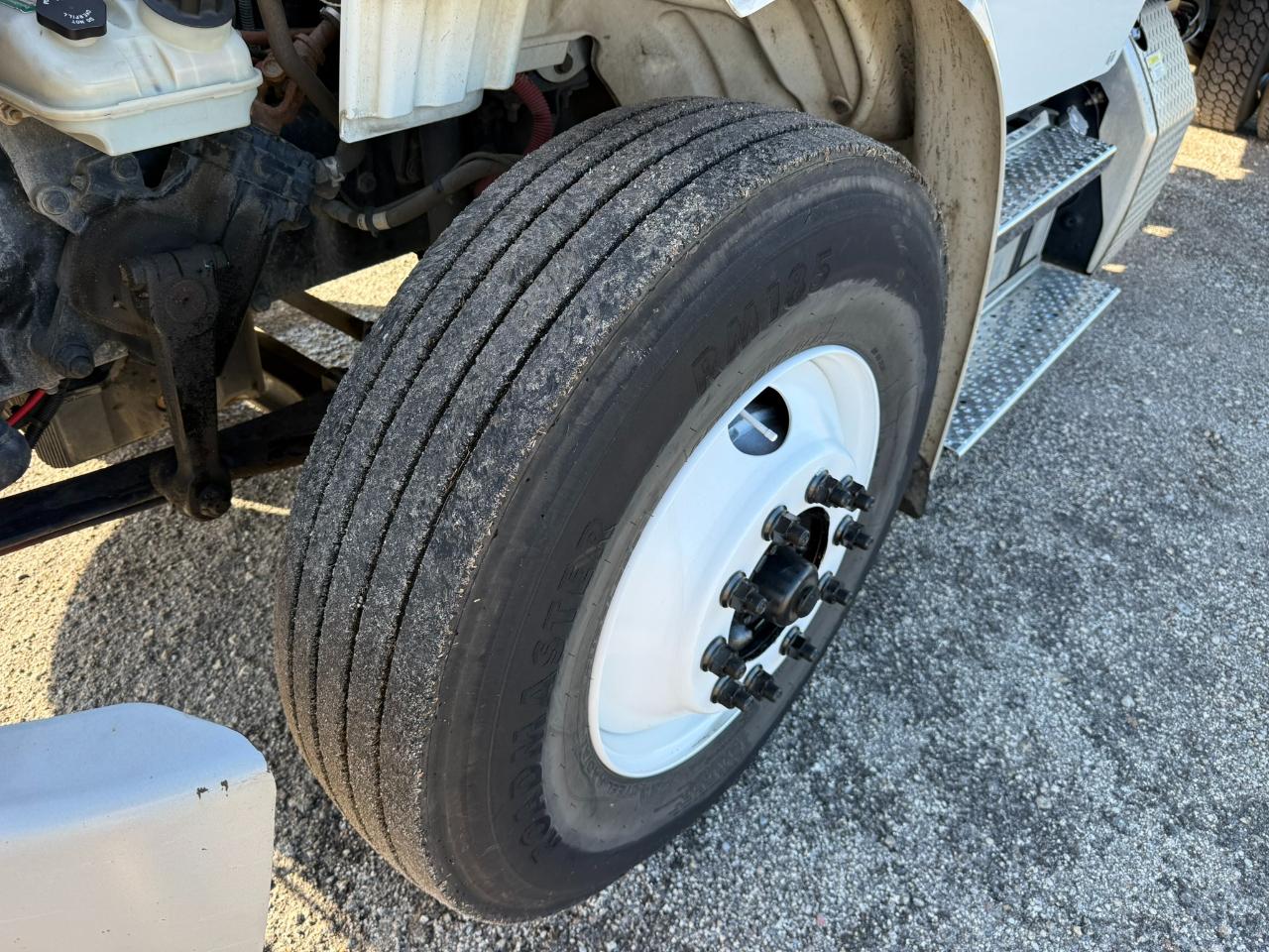 Freightliner M2 106 Medium Duty  2019