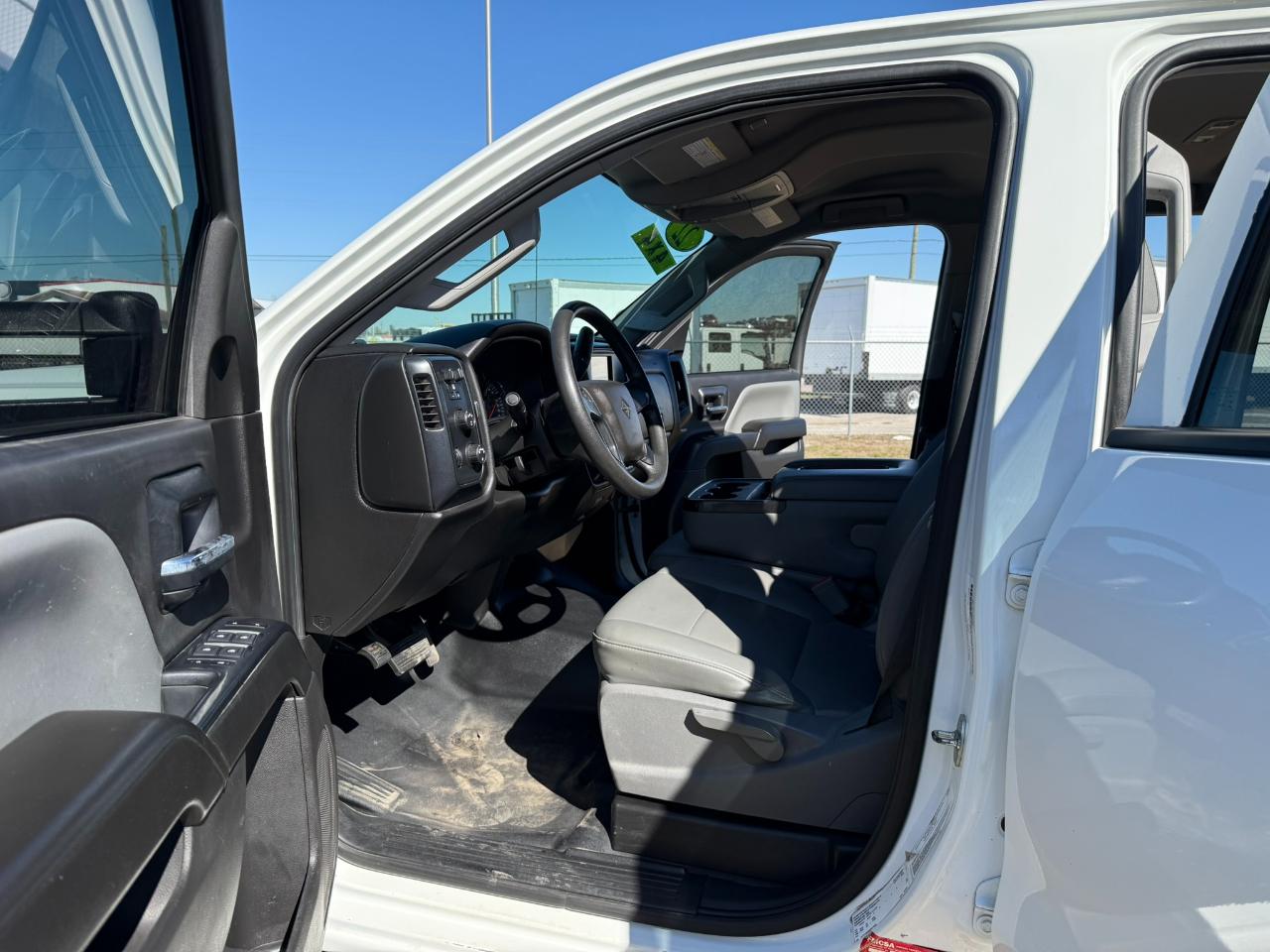 International CV515  2022