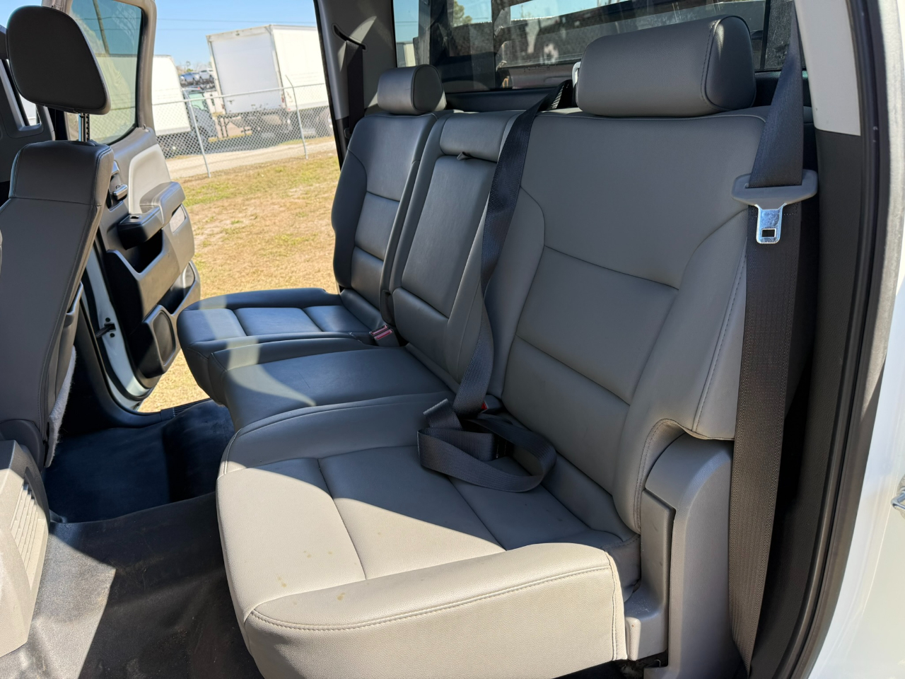 International CV515  2022