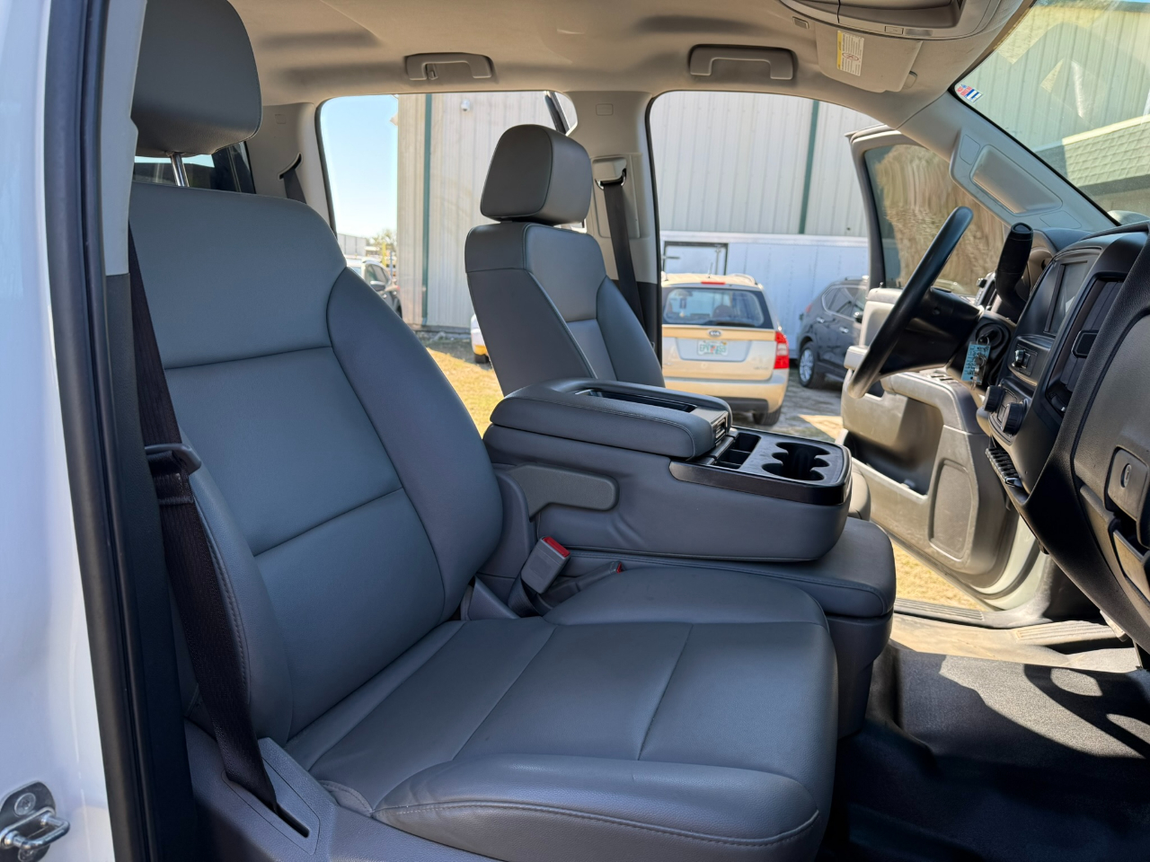 International CV515  2022