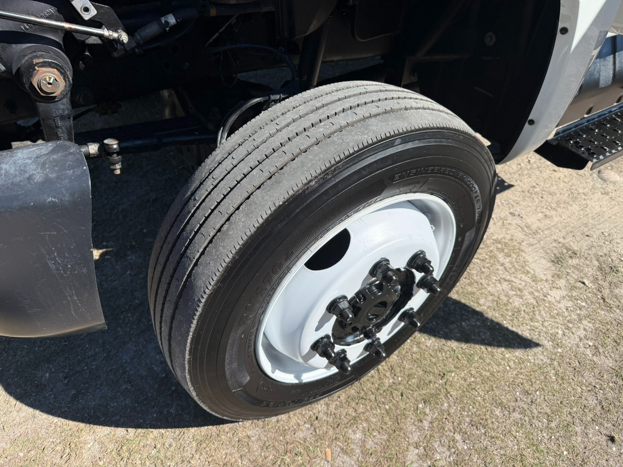 International CV515  2022