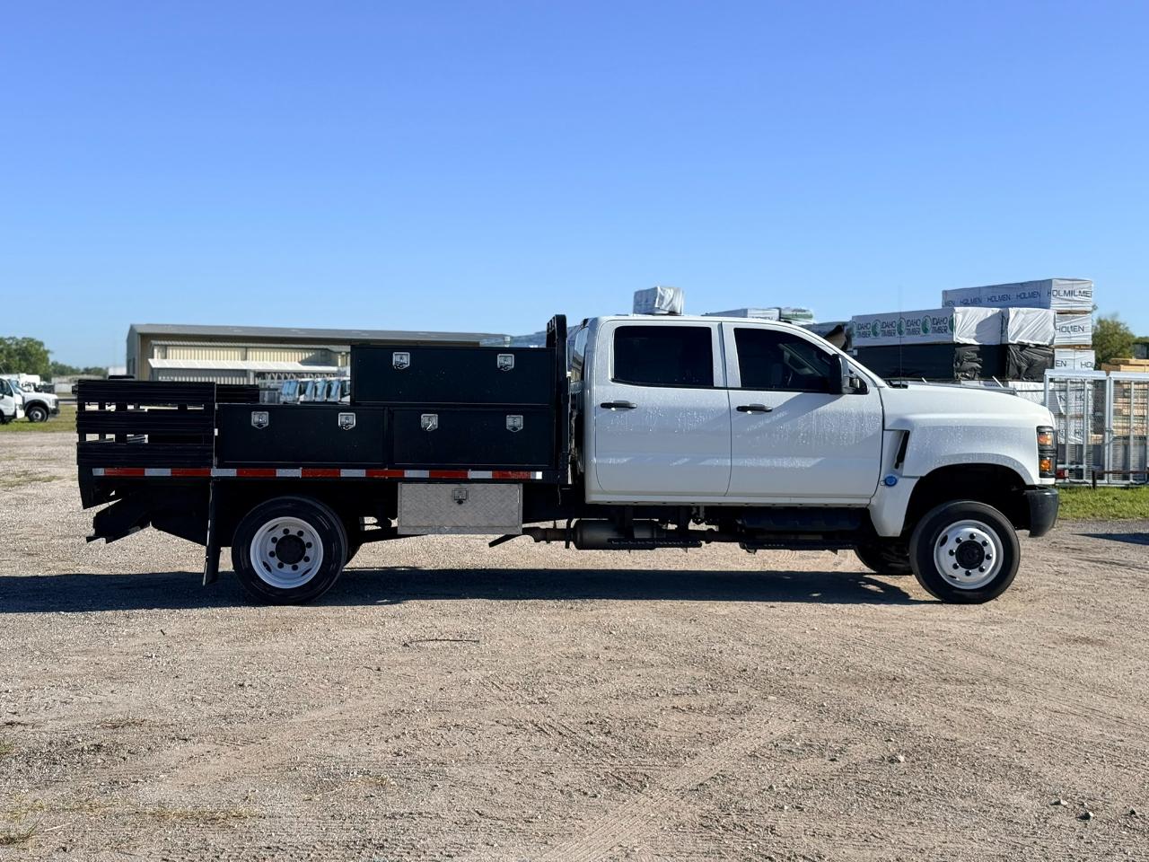 International CV515  2022