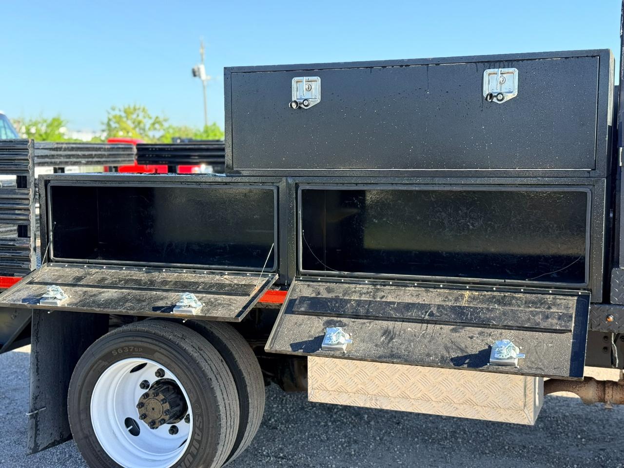 International CV515  2022