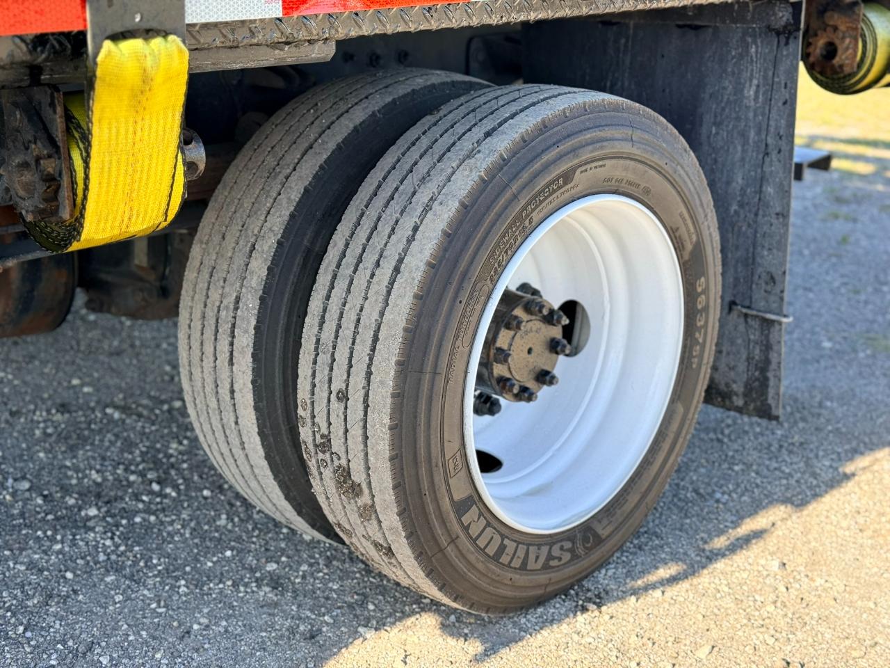 International CV515  2022