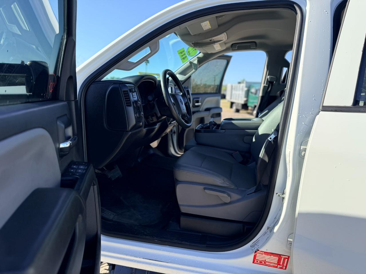 International CV515  2022