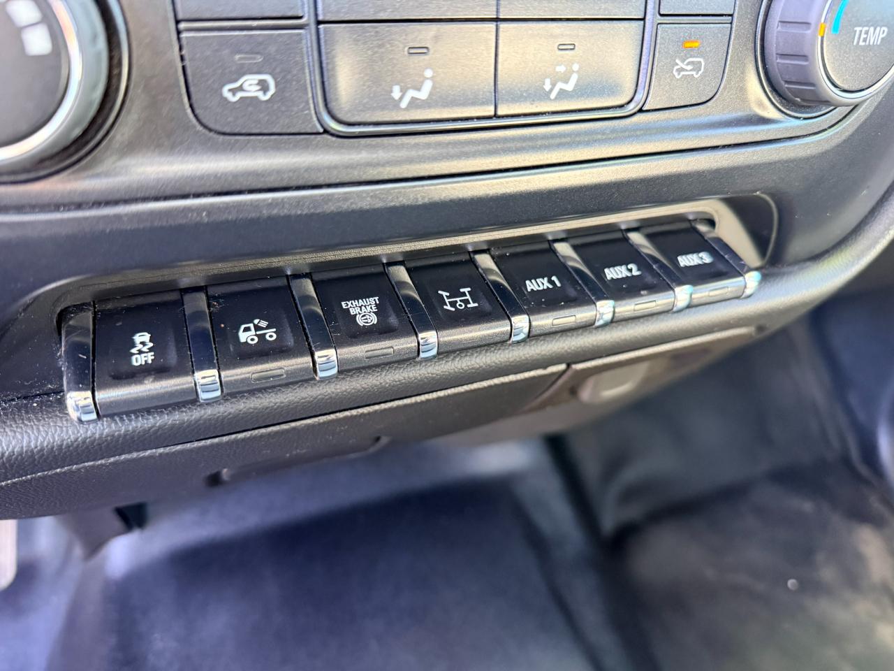 International CV515  2022