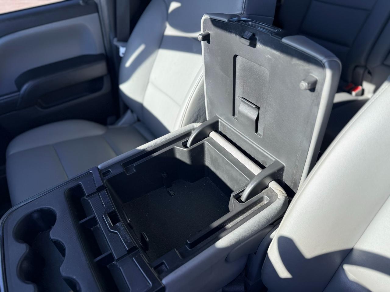 International CV515  2022