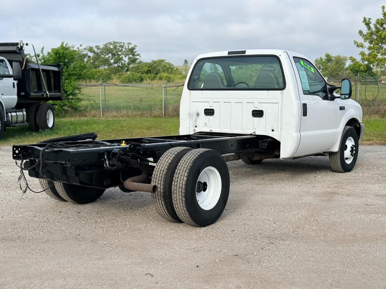Ford F-350 SD XL 2WD DRW 2004