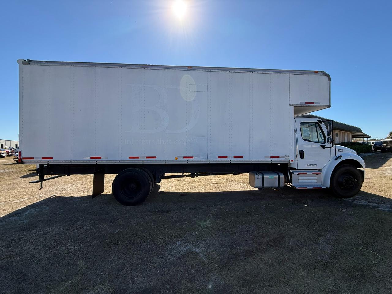 Freightliner M2 106 Medium Duty  2019