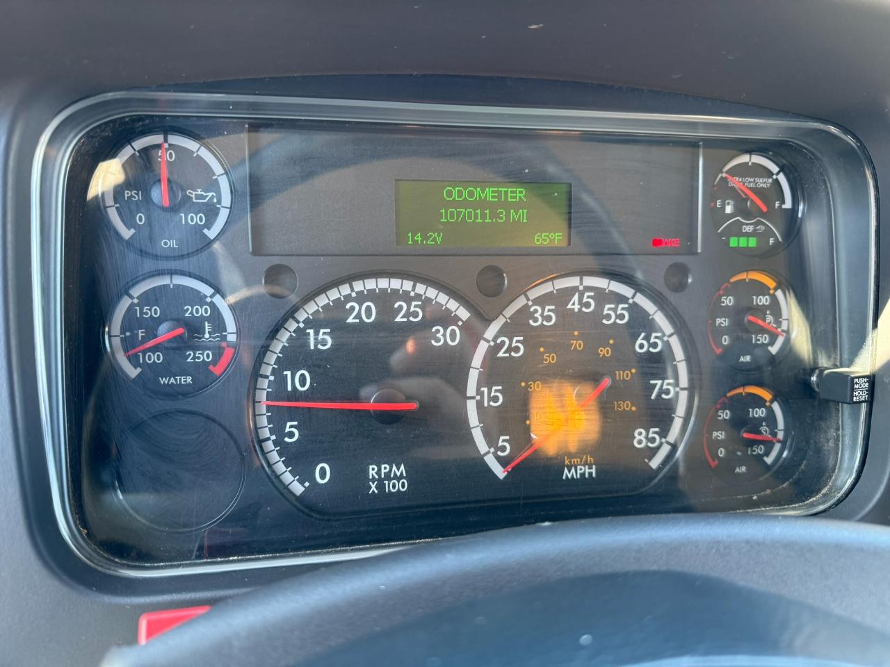 Freightliner M2 106 Medium Duty  2019