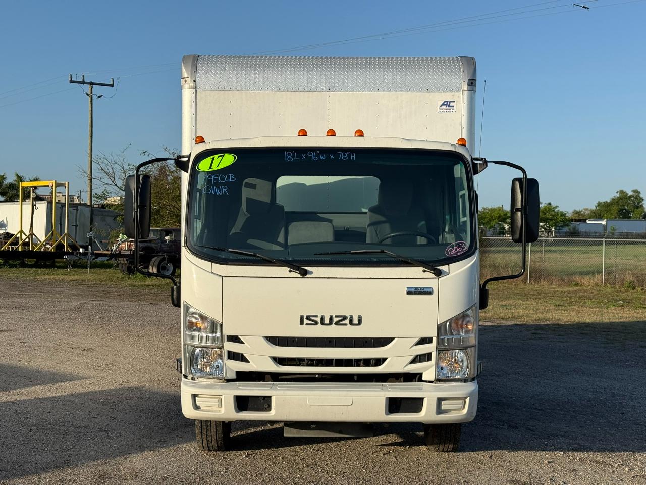 Isuzu NQR  2017
