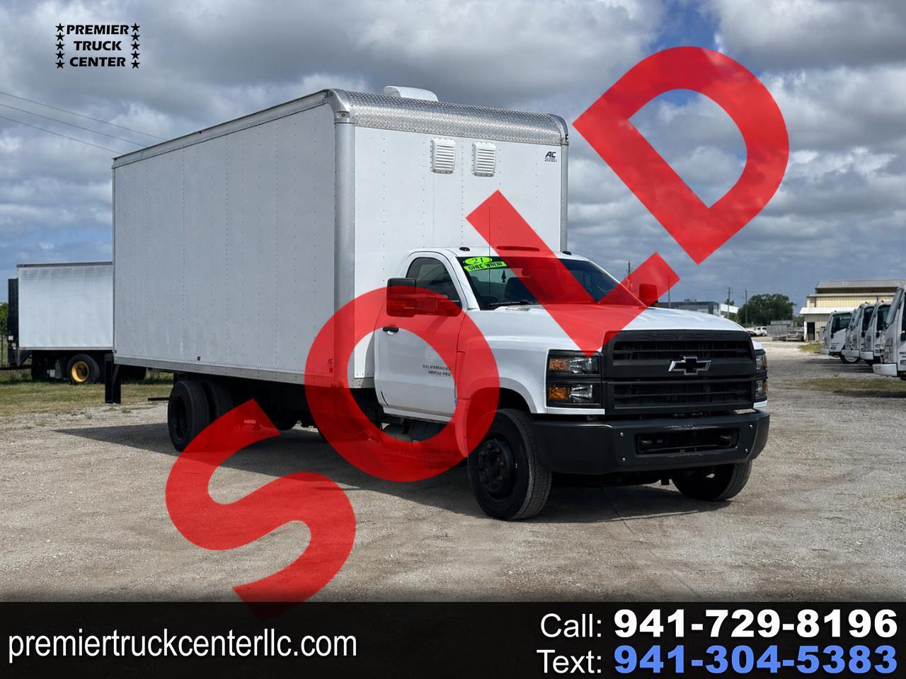 2021 Chevrolet Silverado 6500 HD 20' Van Body w/ Side Door