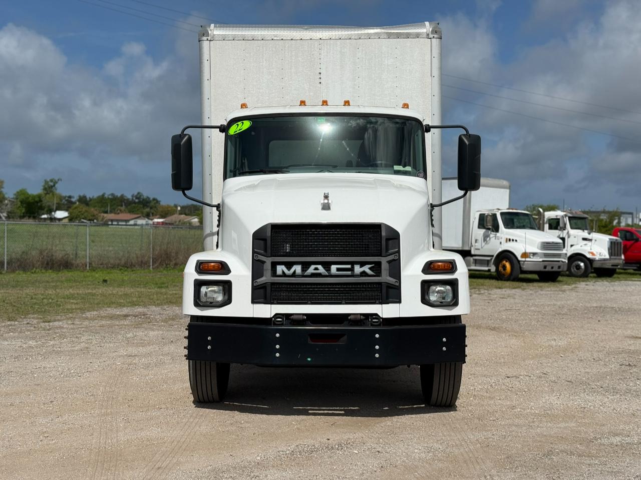 Mack MD  2022