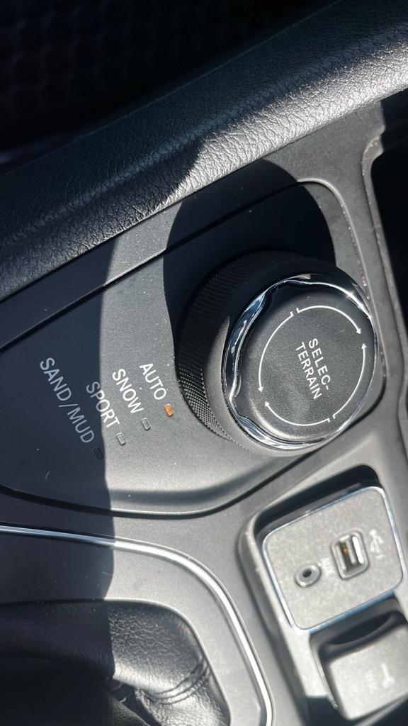 Jeep Cherokee Latitude Plus 4WD 2019