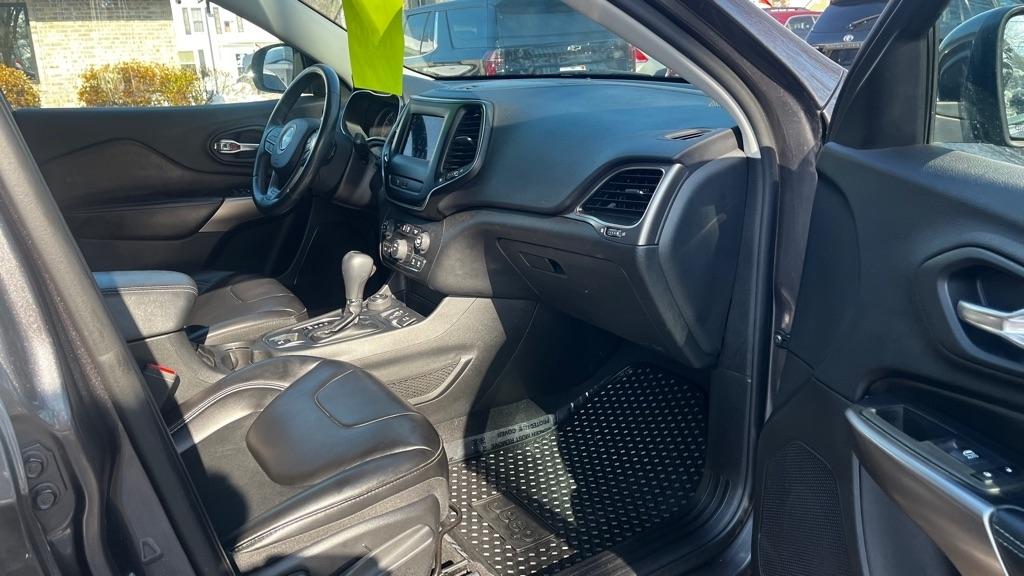 Jeep Cherokee Latitude Plus 4WD 2019