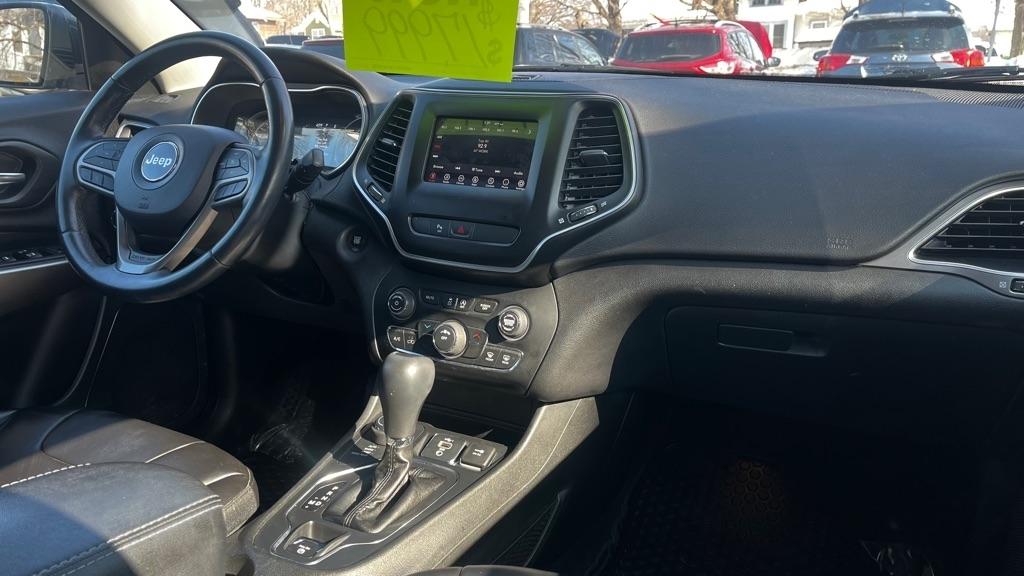 Jeep Cherokee Latitude Plus 4WD 2019