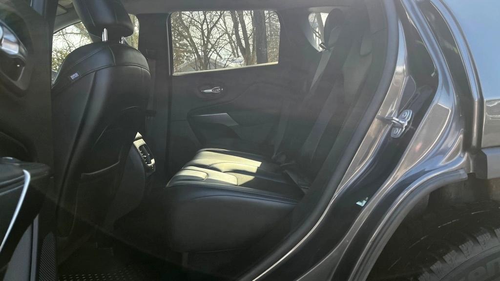 Jeep Cherokee Latitude Plus 4WD 2019