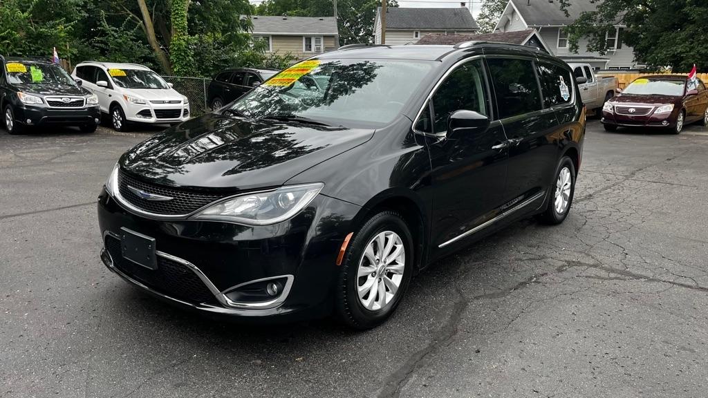 2019 Chrysler Pacifica Touring-L