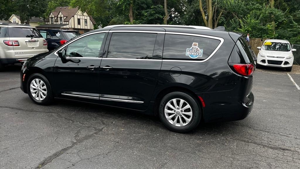 Chrysler Pacifica Touring-L 2019